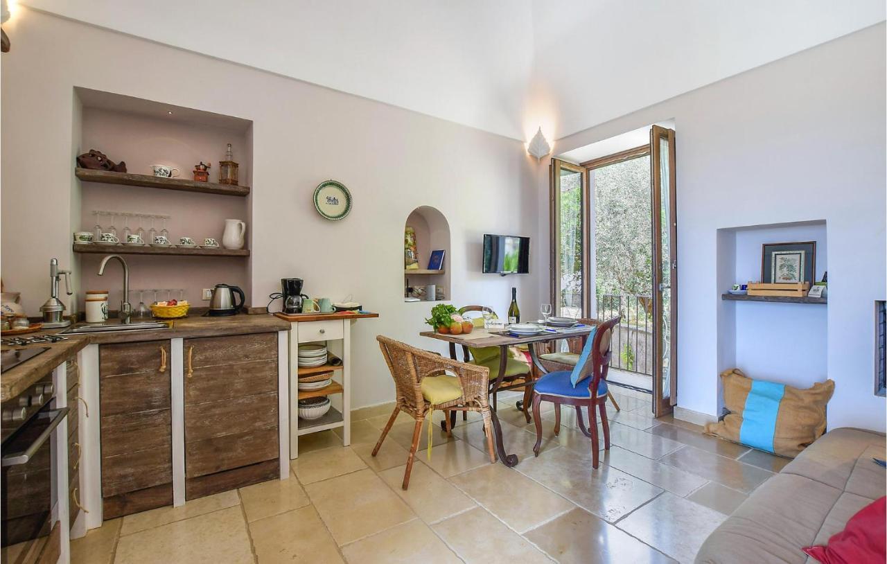 Cozy Apartment In Massa Lubrense Kültér fotó